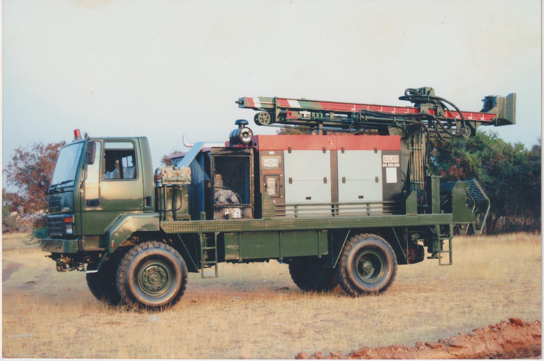 Pole Drill Rig — PHE
